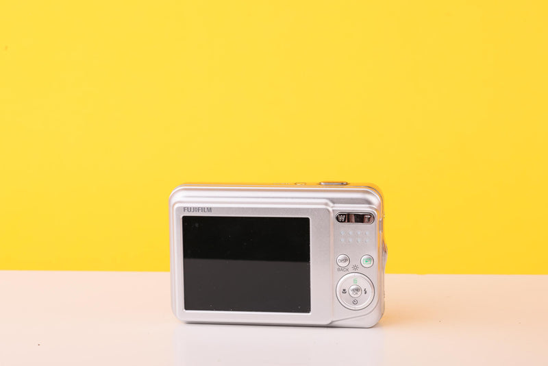 Fujifilm FinePix A160 10.2MP Digital Compact Camera