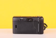 Load image into Gallery viewer, Fujifilm DL-312 Zoom 35mm Point &amp; Shoot Film Camera
