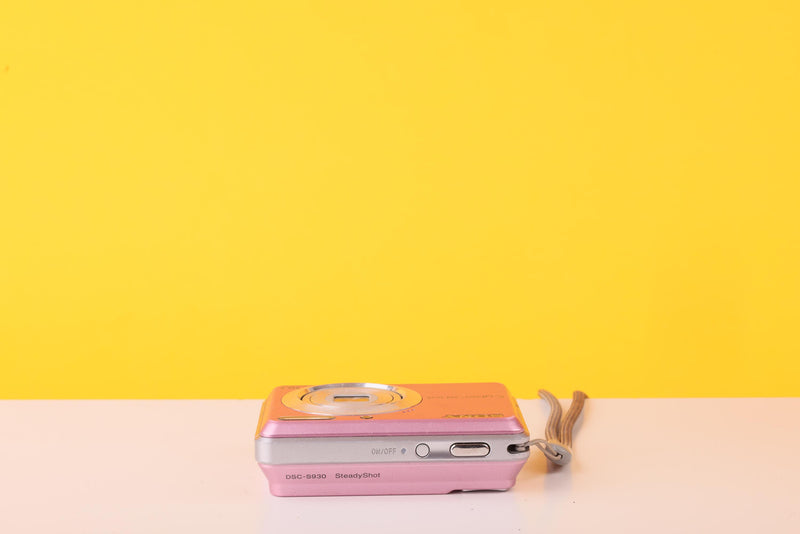 Sony Cyber-shot DSC-S930 10.1MP Digital Compact Camera Pink