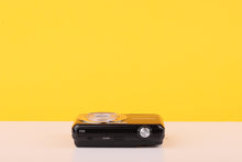 Load image into Gallery viewer, Samsung ES9 12.2MP Digital Compact Camera Black 4x Optical Zoom
