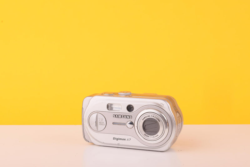 Samsung Digimax A7 7.0MP Digital Compact Camera 3x Optical Zoom