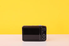 Load image into Gallery viewer, Samsung ES30 12.2MP Digital Compact Camera 5x Optical Zoom
