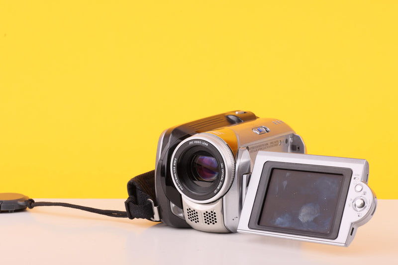 JVC Everio GZ-MG21 Hard Disk Camcorder 20GB 32x Optical Zoom
