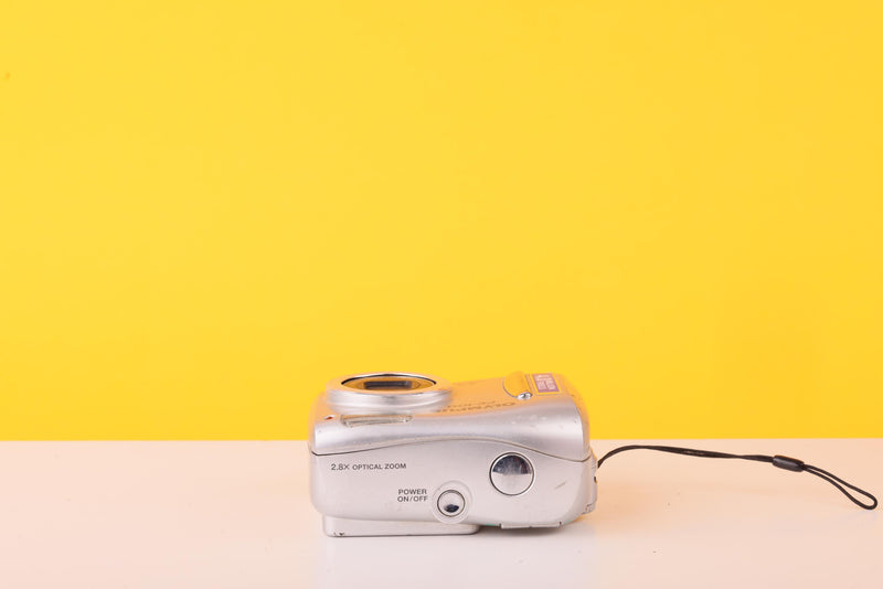 Olympus FE-100 4.0MP Digital Compact Camera 3x Optical Zoom