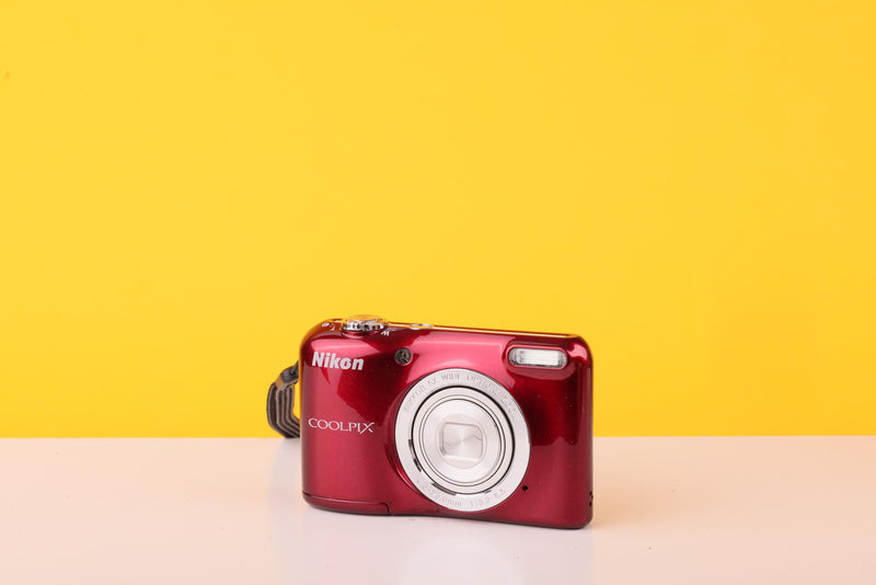 Nikon COOLPIX L27 16.1MP Digital Compact Camera 5x Optical Zoom