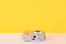 Load image into Gallery viewer, HP Photosmart M425 5.0MP Digital Compact Camera 3x Optical Zoom
