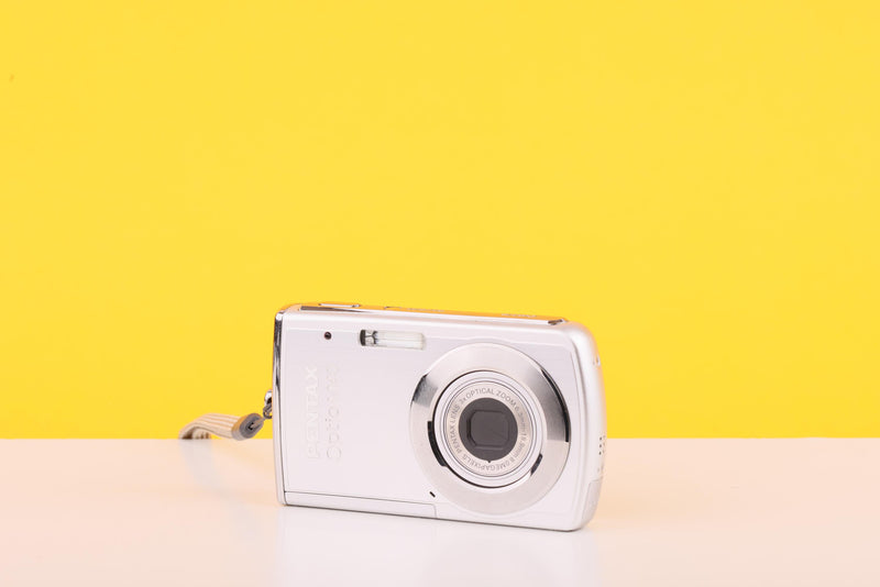 Pentax Optio M40 8MP Digital Compact Camera with 3x Optical Zoom