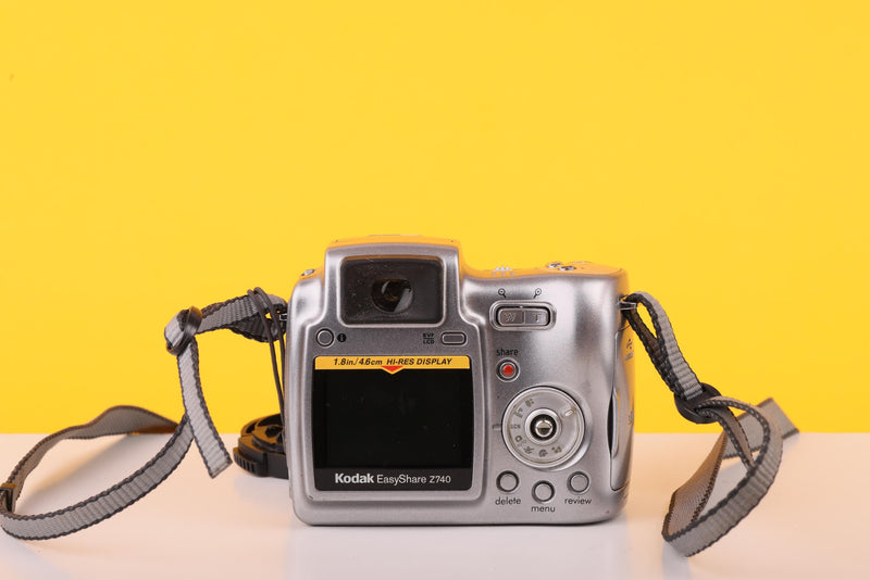 Kodak EasyShare Z740 5MP Digital Camera with 10x Optical Zoom