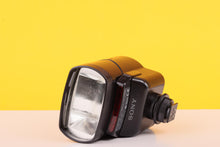 Load image into Gallery viewer, Sony HVL-F32X External Flash
