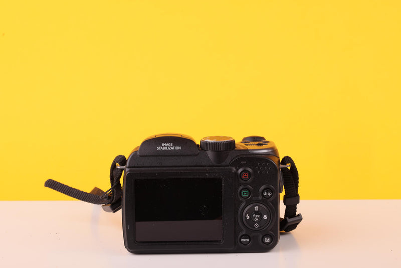 GE General Imaging W1500 14.1MP Digital Compact Camera 15x Optical Zoom