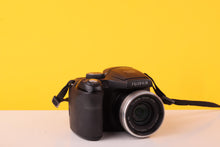 Load image into Gallery viewer, Fujifilm FinePix S5800 8MP Bridge Digital Camera
