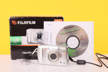 Load image into Gallery viewer, Fujifilm FinePix A610 6.3MP Digital Compact Camera Boxed
