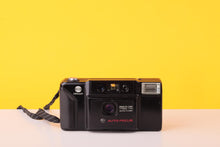 Load image into Gallery viewer, Minolta AF-E 35mm Point and Shoot Film Camera
