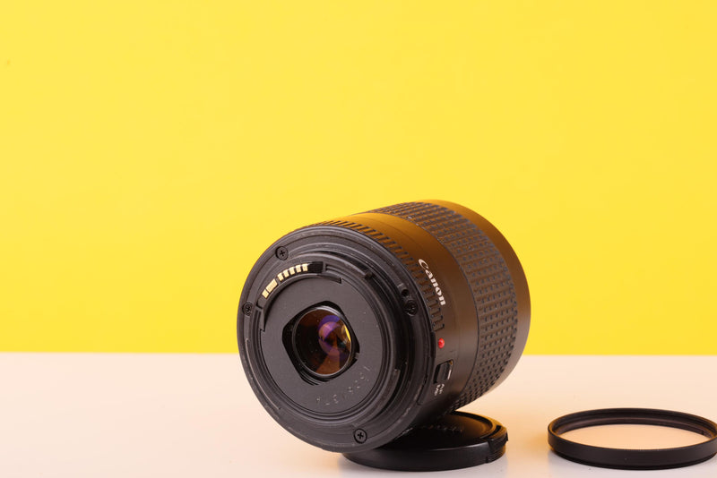 Canon EF 80–200mm f/4.5–5.6 II Zoom Lens