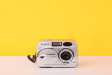 Load image into Gallery viewer, Fujifilm FinePix 2600 Zoom 2.0MP Compact Digital Camera Silver 3x Optical Zoom
