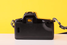 Load image into Gallery viewer, Canon EOS 1000F N 35mm Film SLR Camera with Sigma 28-105mm Zoom Lens
