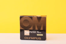 Load image into Gallery viewer, Olympus OM System 72mm Skylight 1A Filterm - boxed

