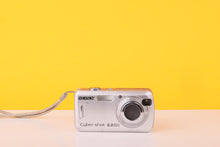 Load image into Gallery viewer, Sony Cyber-shot DSC-S600 6.0MP Compact Digital Camera Carl Zeiss 3x Optical Zoom Silver
