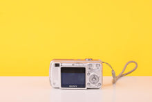 Load image into Gallery viewer, Sony Cyber-shot DSC-S600 6.0MP Compact Digital Camera Carl Zeiss 3x Optical Zoom Silver
