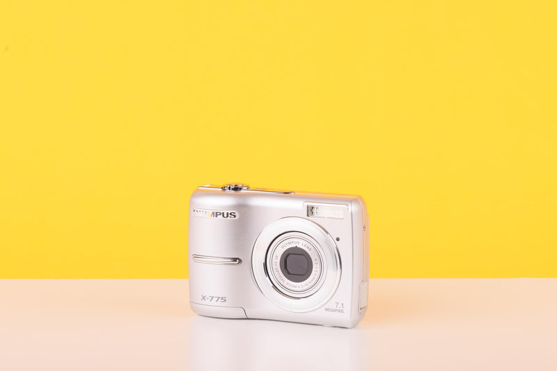 Olympus X-775 7.1MP Digital Compact Camera - Boxed