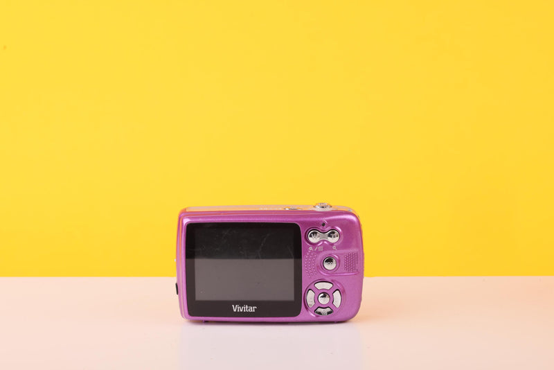 Vivitar ViviCam 7024 7.1MP Compact Digital Camera Pink