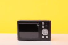 Load image into Gallery viewer, 8K Ultra HD Digital Compact Camera 96MP 16X Zoom - Boxed
