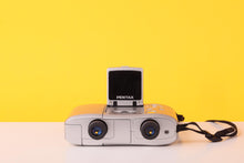 Load image into Gallery viewer, Pentax Digibino DB100 Compact Digital Camera Binoculars 0.85MP Silver
