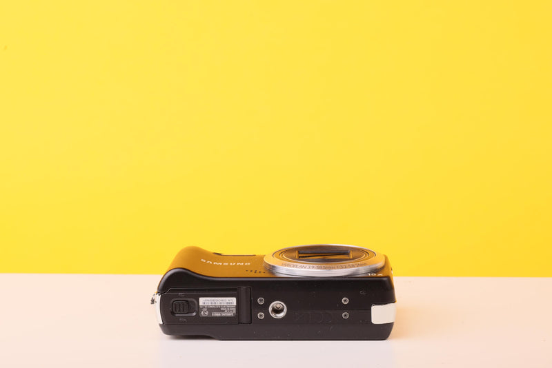 Samsung WB610 12MP 15x Zoom Digital Compact Camera - Boxed
