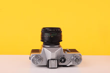 Load image into Gallery viewer, Zenit-B 35mm Film SLR Camera with Helios-44-2 58mm f/2 Lens
