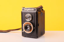 Load image into Gallery viewer, Voigtlander Brillant Vintage 120 Medium Format Film Camera with Voigtar 7.5cm f/6.3 Lens
