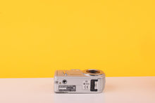Load image into Gallery viewer, Sony Cyber-shot DSC-P32 3.2MP Digital Compact Camera Silver 5mm f/2.8
