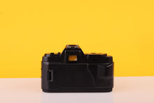 Load image into Gallery viewer, Pentax P30N 35mm SLR Film Camera with RMC Tokina 28mm f/2.8 Lens
