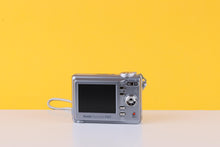Load image into Gallery viewer, Kodak EasyShare C813 8.2MP Digital Compact Camera
