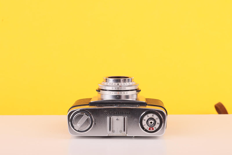 Zeiss Ikon Contina 35mm Rangefinder Film Camera with 45mm f/2.8 Color-Pantar Lens & Case