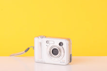 Load image into Gallery viewer, Casio QV-R61 6.0MP Digital Compact Camera Silver
