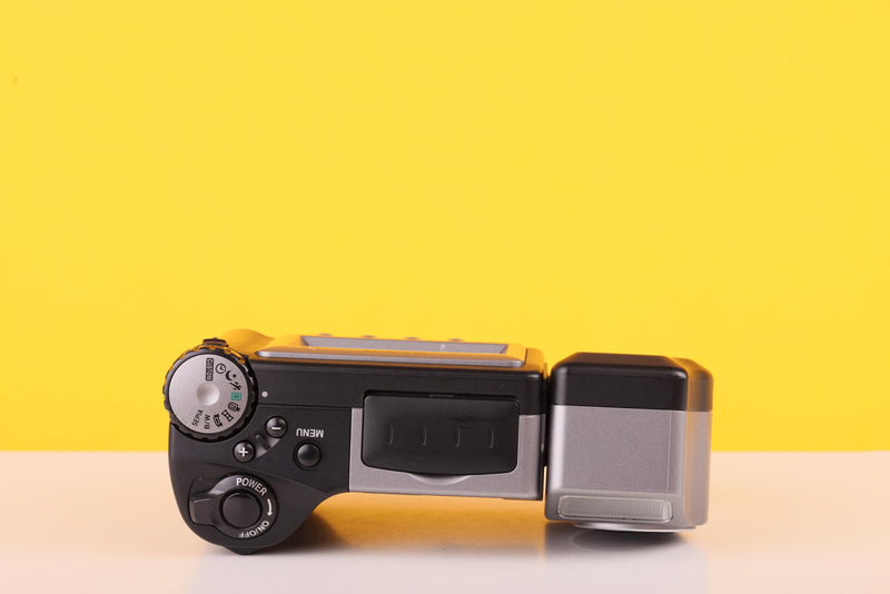 Casio QV-7000SX 1.3MP Digital Camera