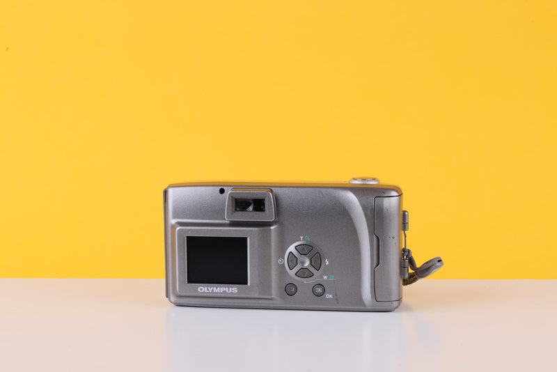 Olympus Camedia C-120 Zoom Digital Camera