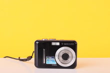 Load image into Gallery viewer, Samsung D860 8.1MP Digital Compact Camera
