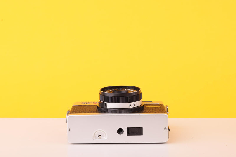 Ricoh 35 ZF 40mm f/2.8 35mm Film Rangefinder Camera