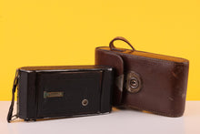 Load image into Gallery viewer, Zeiss Ikonta C 6X9cm 120 film folding camera
