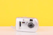 Load image into Gallery viewer, Kodak EasyShare CX6200 3.2MP Digital Camera
