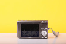 Load image into Gallery viewer, Nikon Coolpix S500 7.1MP Digital Compact Camera – 3x Optical Zoom VR

