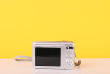 Load image into Gallery viewer, Fujifilm FinePix J10 10.2MP Digital Compact Camera
