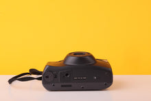 Load image into Gallery viewer, Pentax IQZoom 140 35mm Point &amp; Shoot Film Camera with SMC Pentax Zoom 38-140mm Lens
