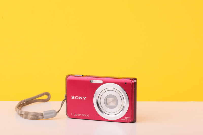 Sony Cyber-shot DSC-W180 10.1MP Digital Compact Camera Red with 3x Optical Zoom