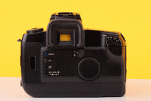 Load image into Gallery viewer, Canon EOS 5 35mm SLR Film Camera with Canon EF 28–80mm f/3.5–5.6 II Lens
