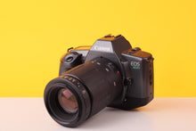 Load image into Gallery viewer, Canon EOS 600 SLR  35mm Film Camera + Tamron 80-210mm f/4.5-5.6 AF Telephoto Zoom Lens
