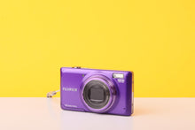 Load image into Gallery viewer, Fujifilm FinePix JX500 14MP Digital Compact Camera with 5x Optical Zoom
