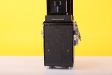 Load image into Gallery viewer, Yashica-C 6x6 120 Medium Format Film Camera with Yashikor 80mm f/3.5
