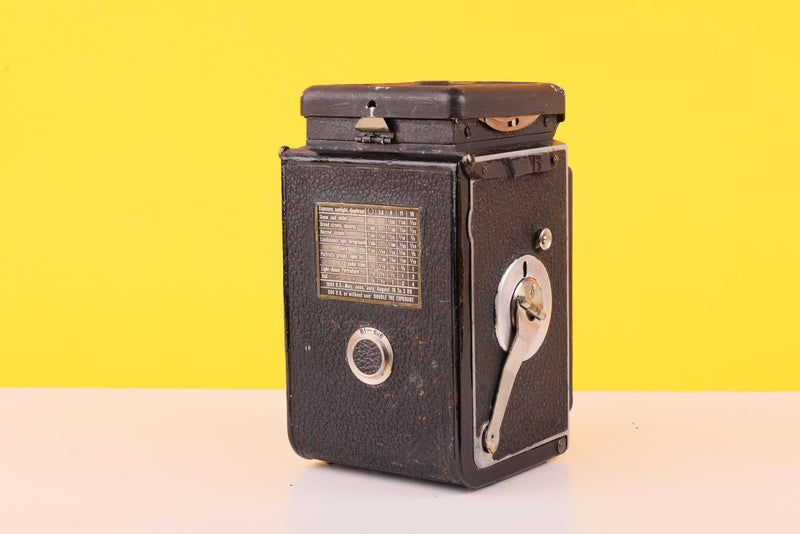 Rolleiflex Old Standard Model 621 120 film camera with Carl Zeiss Jena Tessar 75mm f/3.8